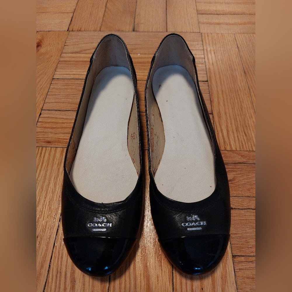 Reposh- Coach Black Leather Cap-Toe Ballet Flats